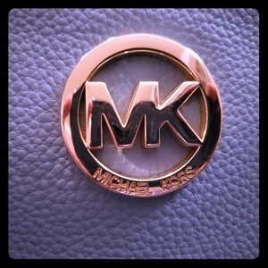 Meet your Posher, Belinda